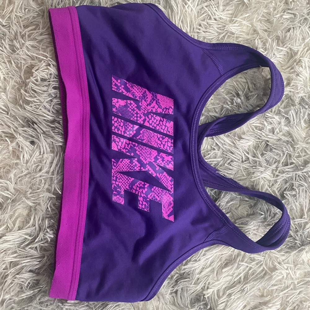Nike sports bra